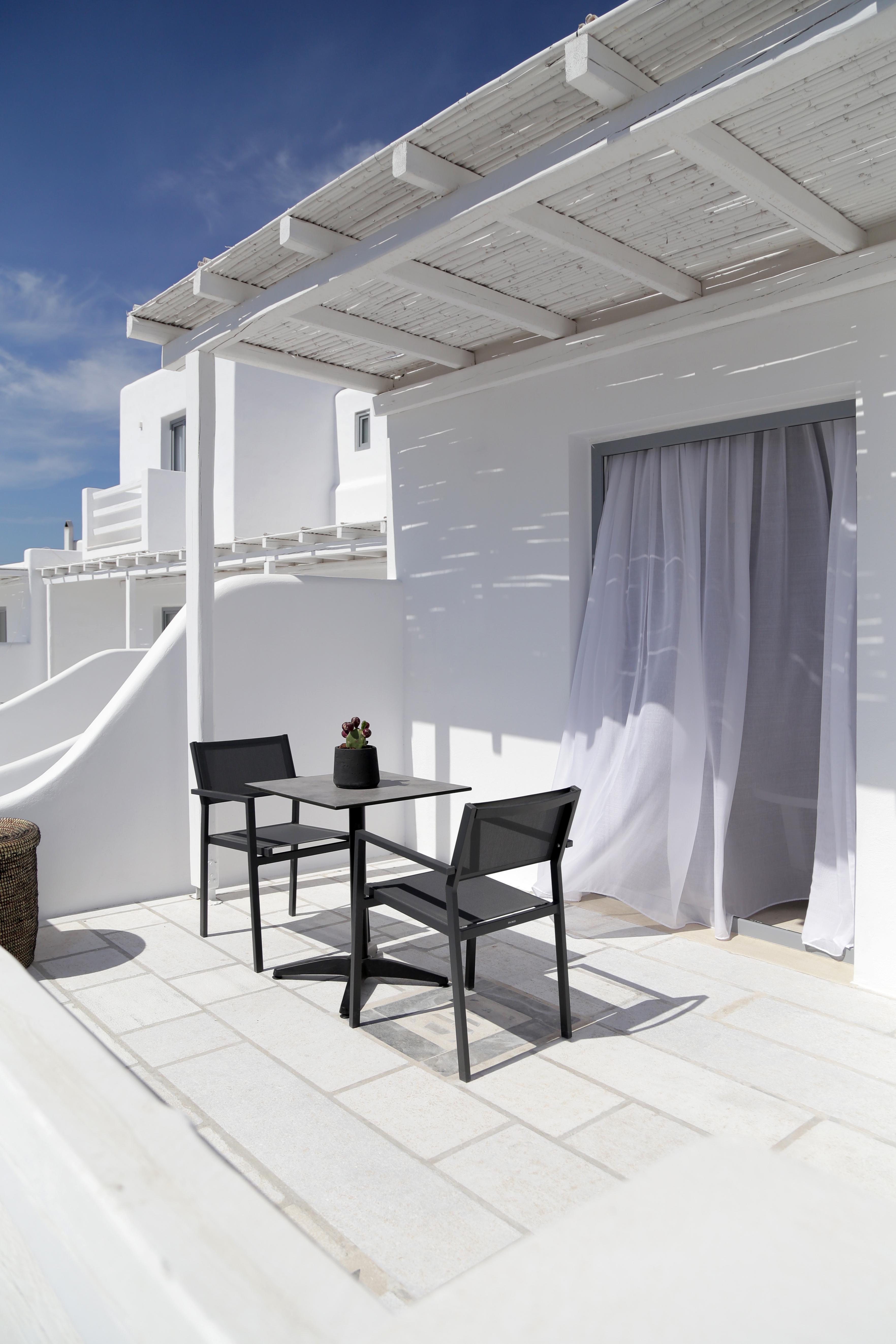 Livin Mykonos - Adults Only